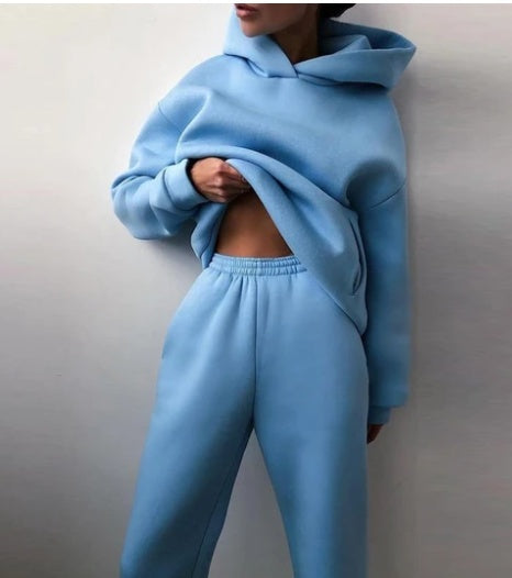Ensemble jogging femme bleu clair, vue de face