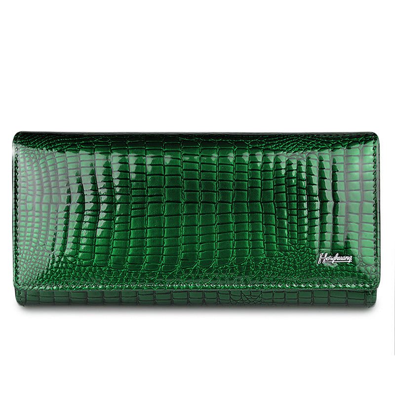 Portefeuille en cuir verni effet croco, format horizontal