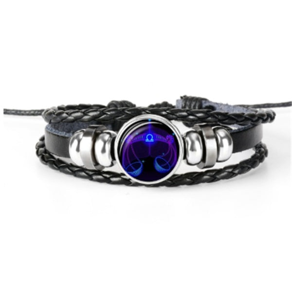 Cabochon constellation du Scorpion sur bracelet en cuir tressé