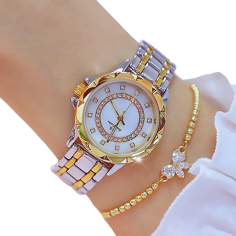 Montre Aurore, détail des cristaux et de la boucle déployante