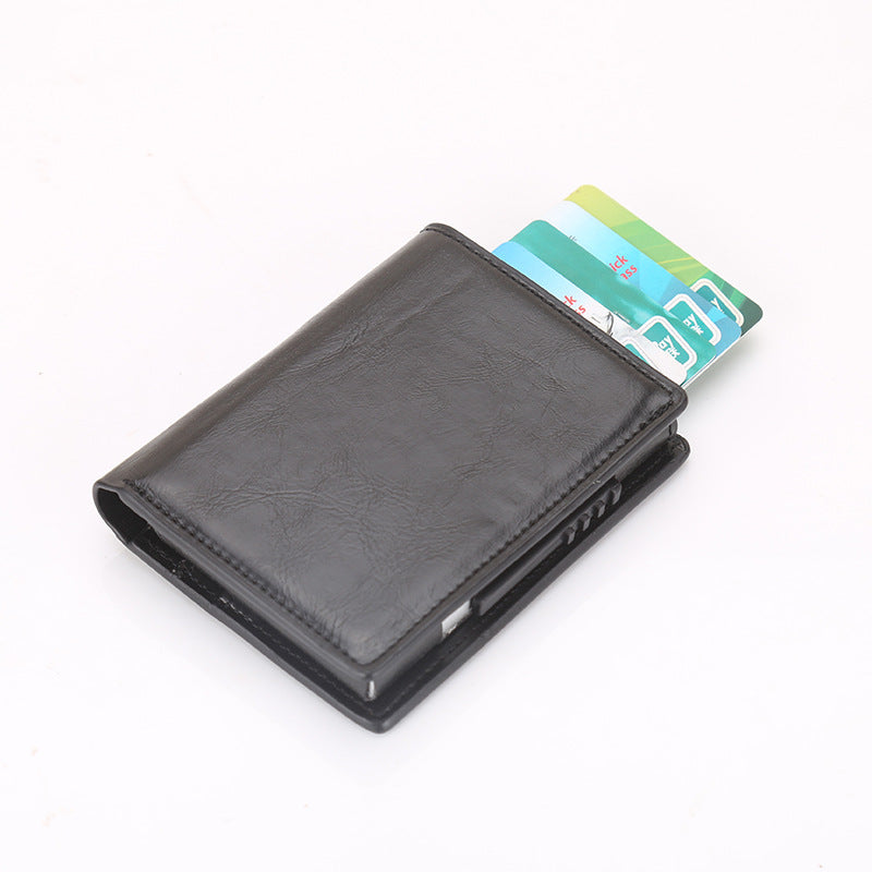 Porte-cartes, cartes qui sortent en éventail d'un geste