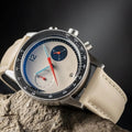 Montre homme Dune, détail du cadran et des aiguilles