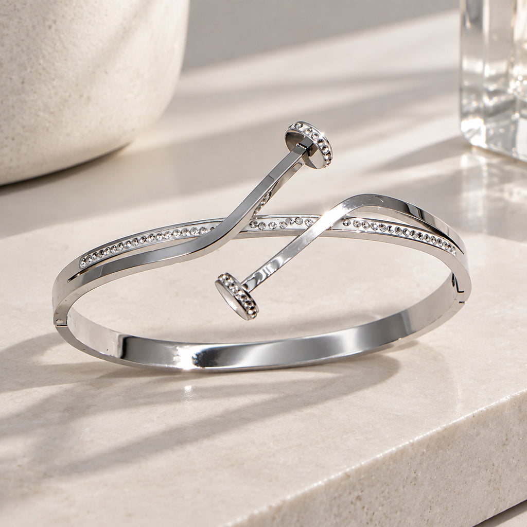 Bracelet Parisienne, gros plan des maillons et du fermoir