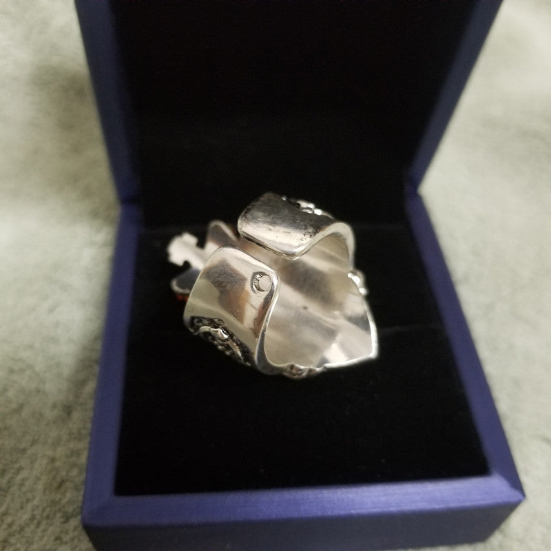 Bague Fauve coloris doré, tête de lion vintage