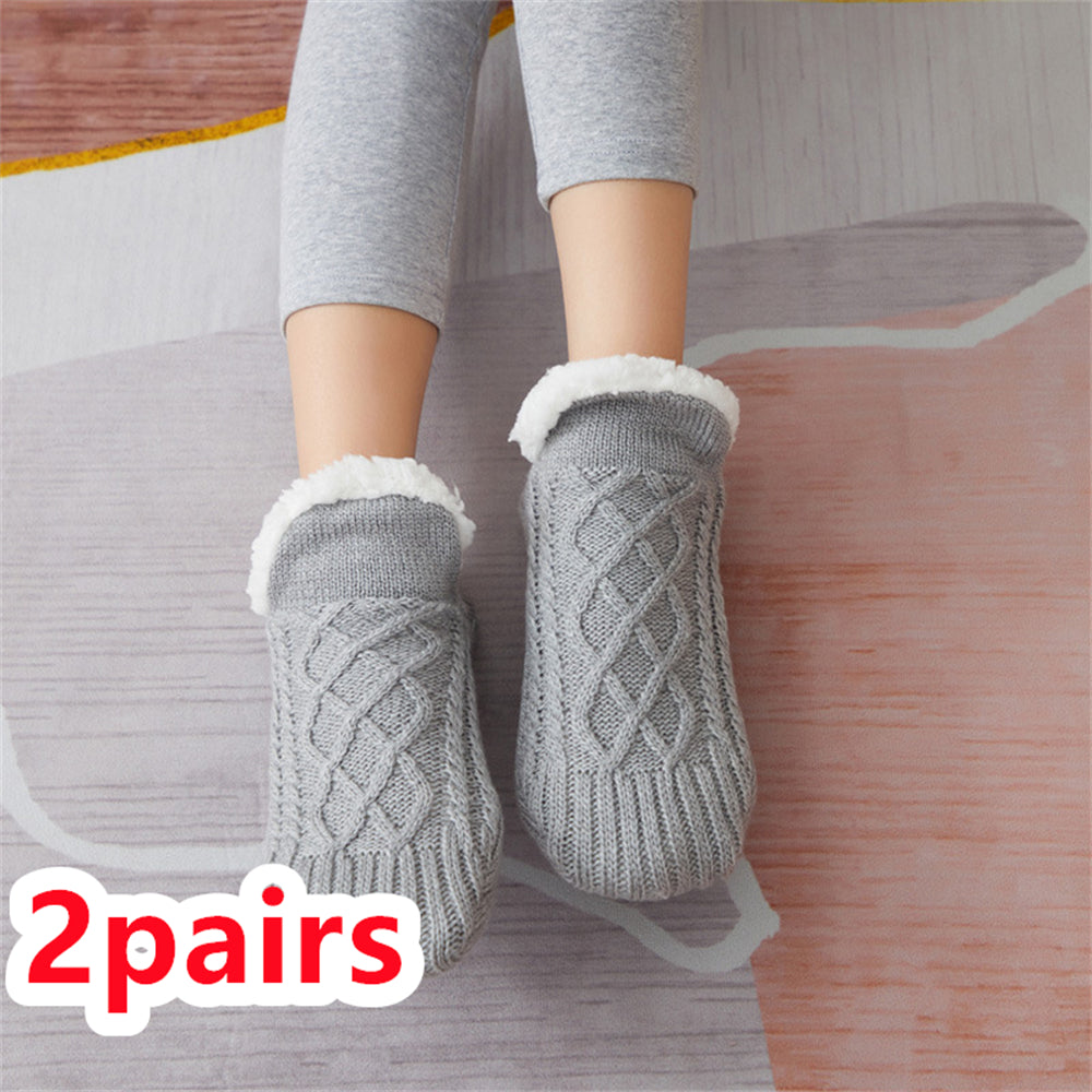 Chaussons-chaussettes, vue de trois quarts