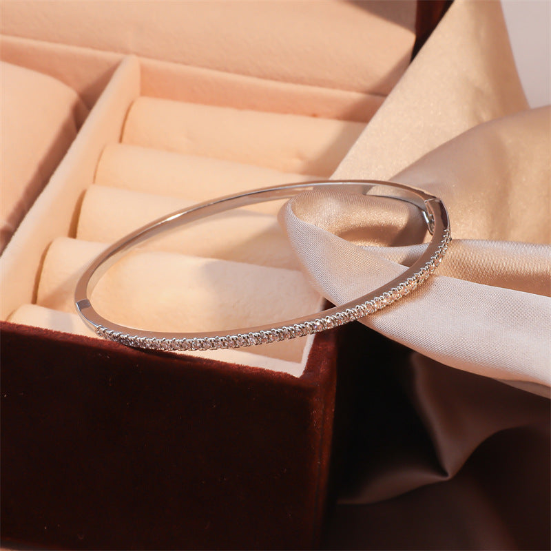 Bracelet Fil d'Étoiles coloris argenté, pavé de strass