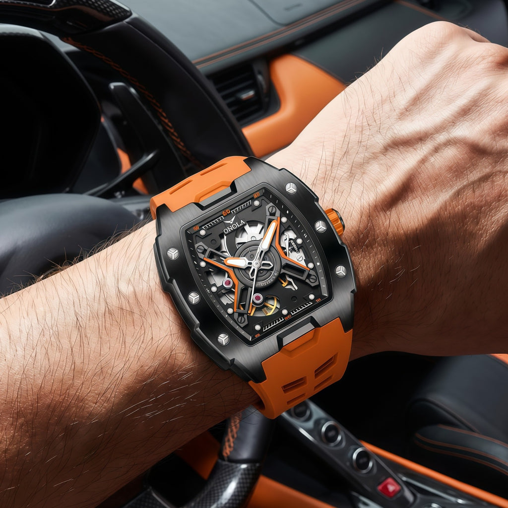 Montre Lagune portée au poignet, montre mécanique sportive