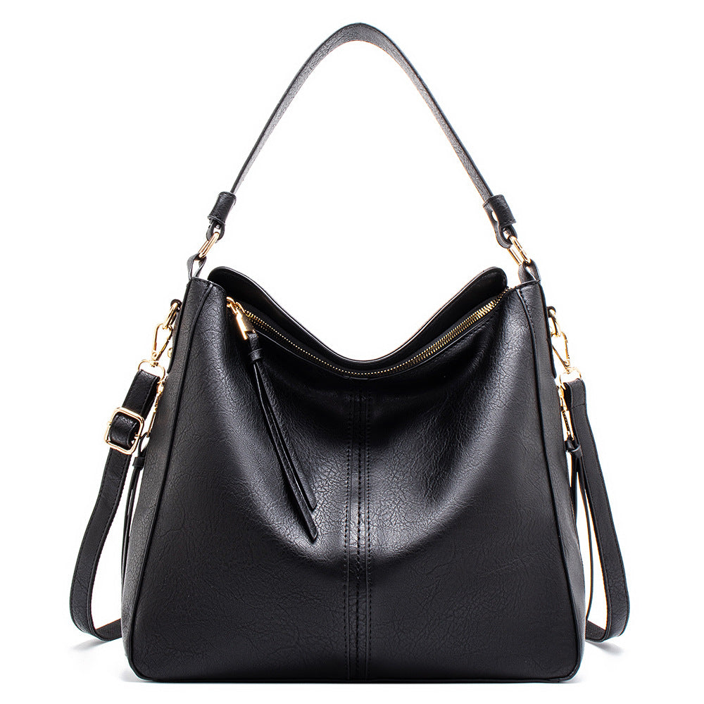 Sac hobo ouvert, poches intérieures