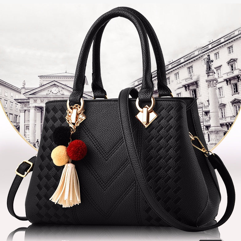 Sac à main femme structuré avec bandoulière, simili cuir