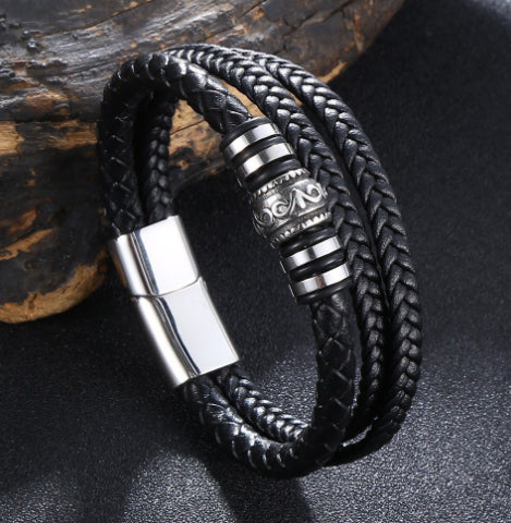 Bracelet Corsaire modèle noir, cuir tressé